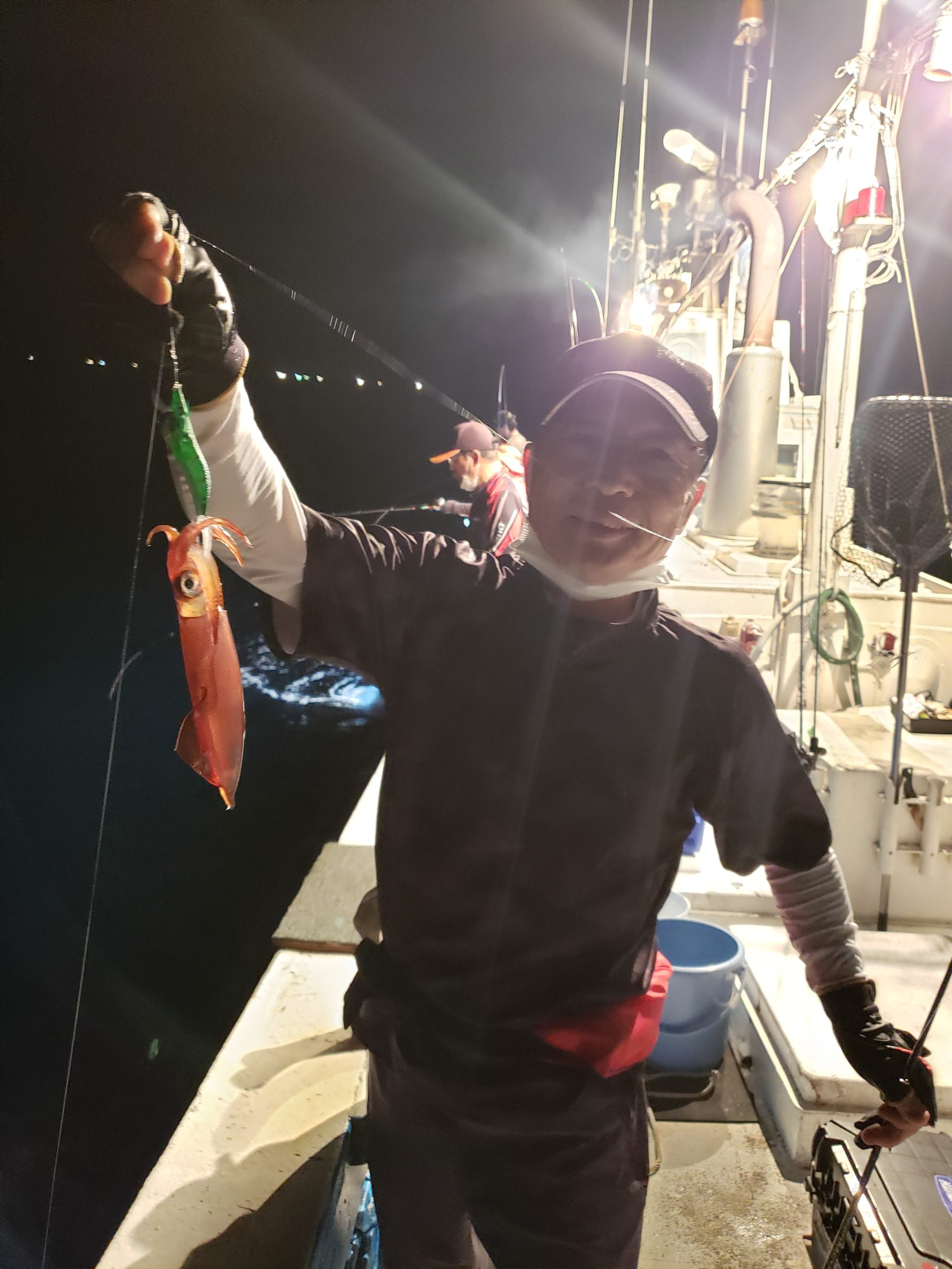 柴山沖でイカメタル 釣具のサンライズ ルアーからエサ釣りまで豊富な品揃えの釣具店